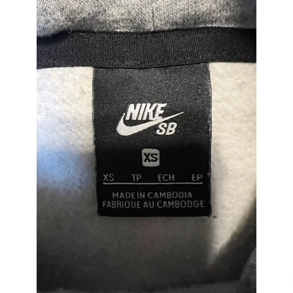 Nike sb grey
